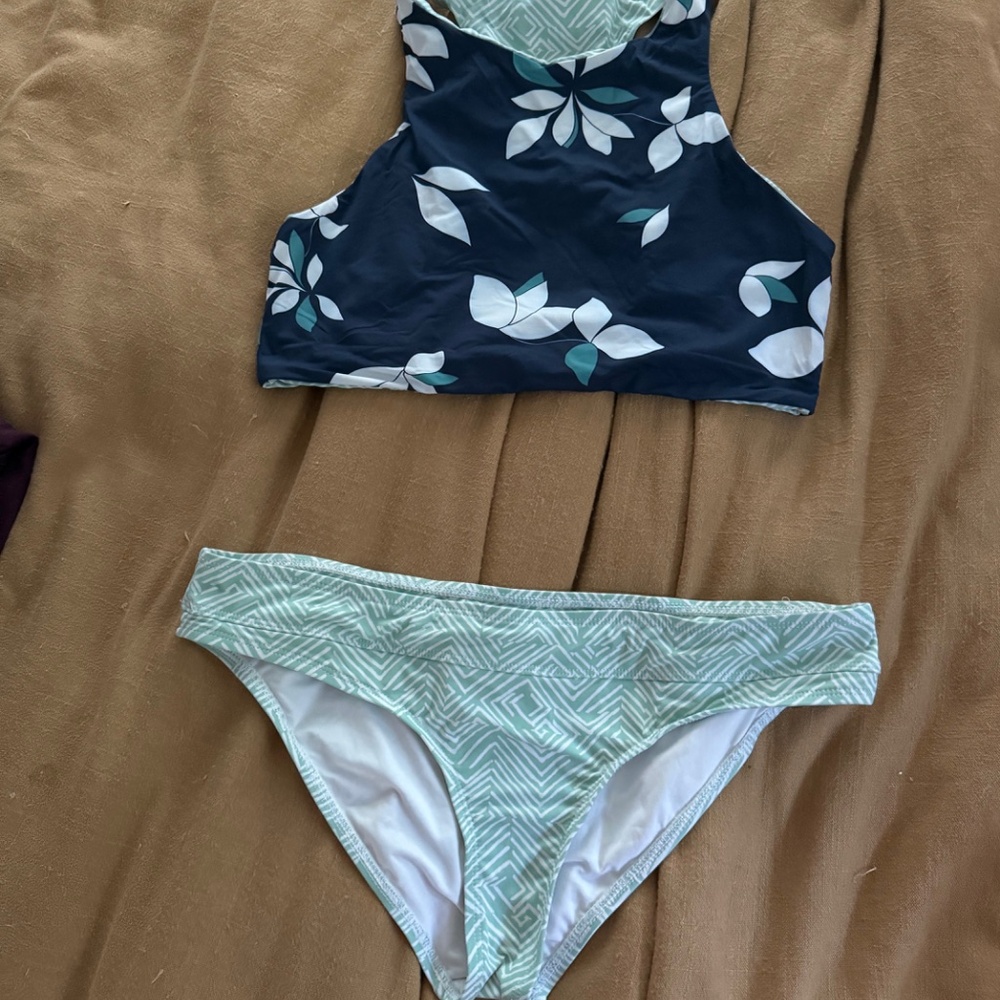 Carve Bikini - Teal and Blue Bikini (Size Large)